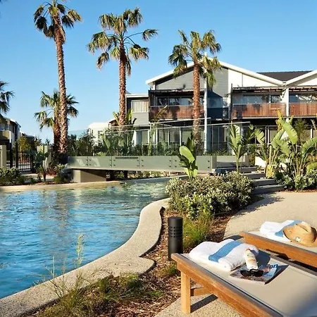 Magenta Shores 3 Bedroom Villa-2